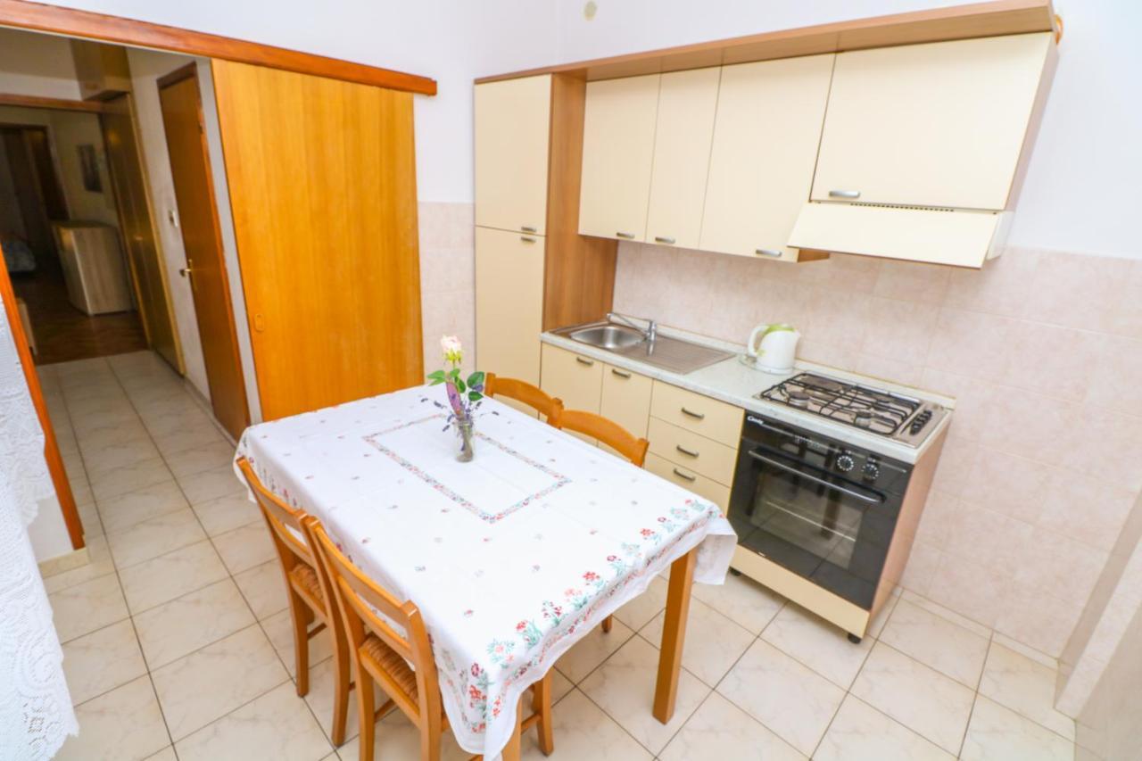 Apartment Marulic In Old Town Baška Esterno foto